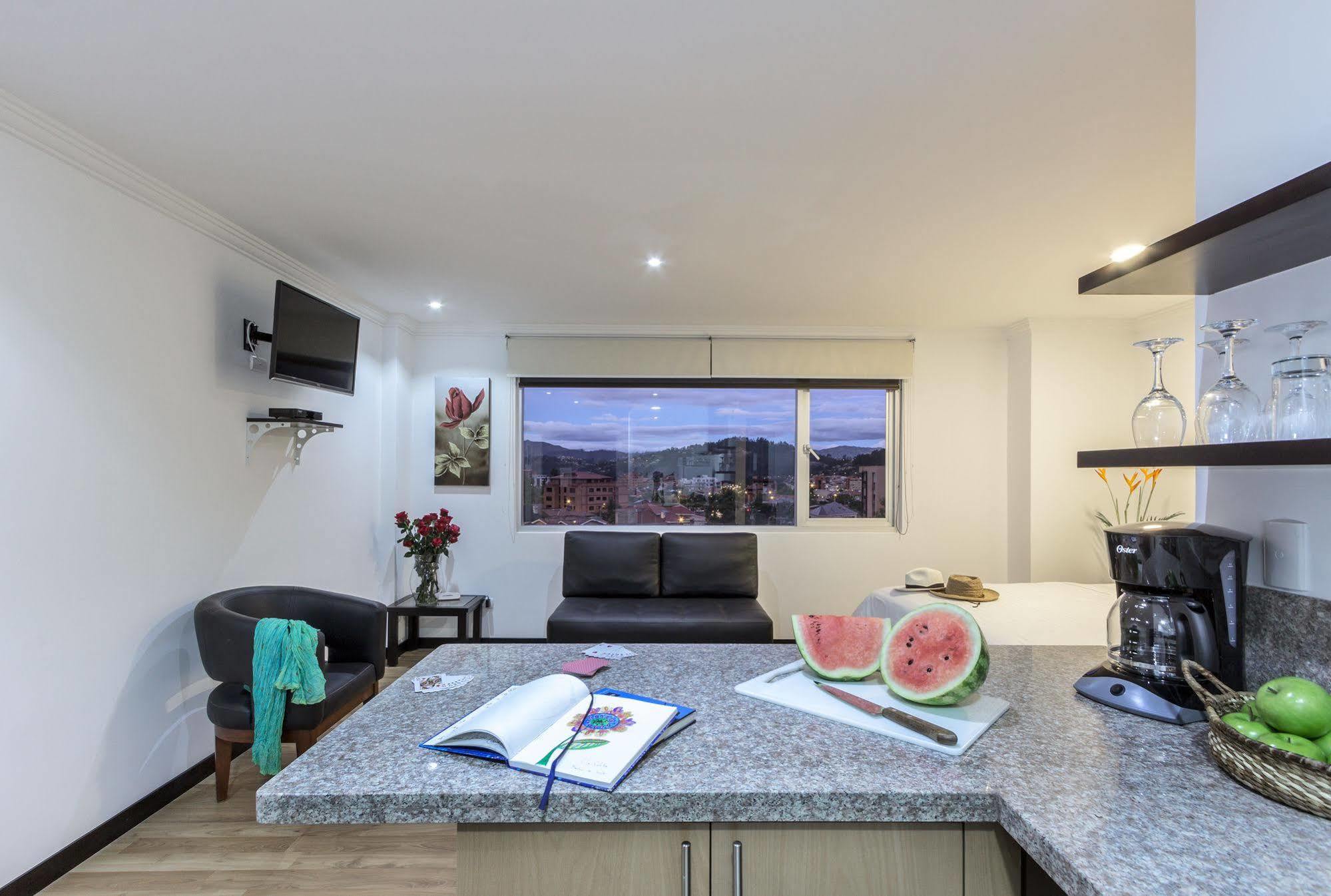 Gaviota Apartments & Suites Cuenca Zewnętrze zdjęcie
